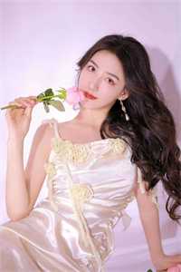 被师尊刺死后，我修无情道成神是什么
