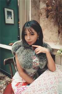 穿越小白脸，女帝只想要我知乎