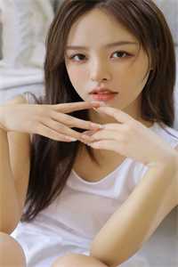 白天乖乖女，晚上战斗服第一杀手结局