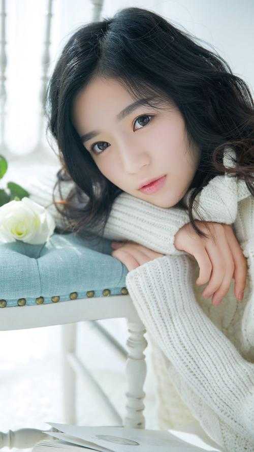 打脸人渣后，我和死对头闪婚了