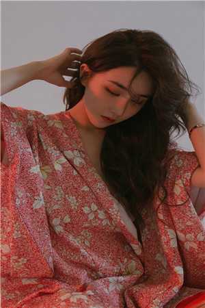 炮灰女配干翻剧本搞事业秦晟吕颂梨无删减全文