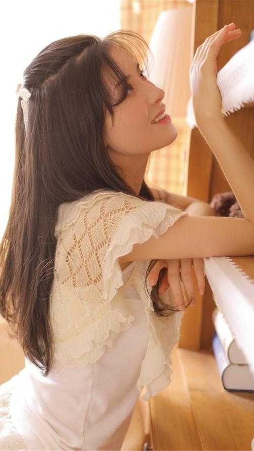 位居省委，开局被妻子举报全局