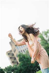 和霸总离婚后，他从不在意变求复婚人气小说