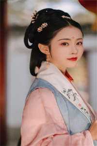 一等功臣女儿被欺辱致死后，军区杀疯了异常火爆