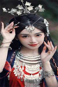 儿子在水里窒息挣扎时，游泳冠军的老公在和白月光选泳裤许莹白月光全集