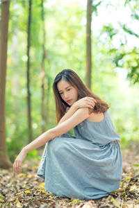神女老婆，却在背地承欢作乐后续