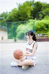 神女老婆，却在背地承欢作乐后续