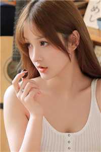 白天乖乖女，晚上战斗服第一杀手全文