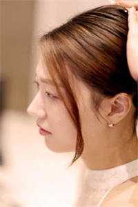 一等功臣女儿被欺辱致死后，军区杀疯了杨红琴王露诗后续+全文