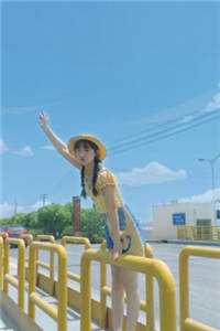 他回卧室休息