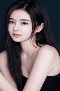 退婚后，清秀书生上门求投资全集
